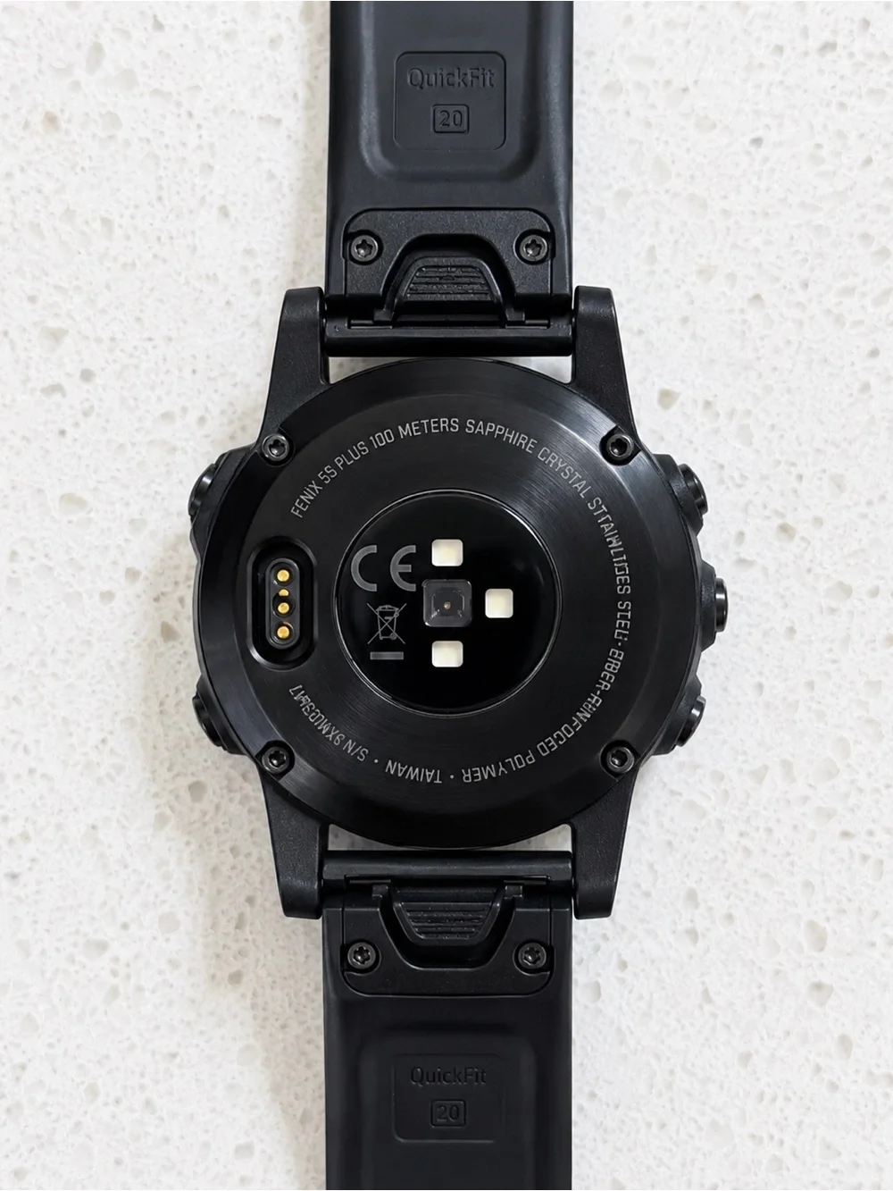 Garmin fenix 5s plus sapphire black